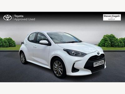 Used Toyota Yaris Hybrid 2023 White Hatchback