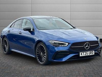 Usado Mercedes CLA220 AMG Line Premium Plus 190 HP (139 kW) 2025 Azul Sedan