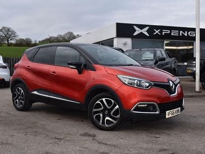 Used Renault Captur Dynamique 120 HP (88 kW) 2017 Red/black SUV