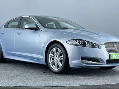 Used Jaguar XF Luxury 200 HP (147 kW) 2014 Silver Sedan