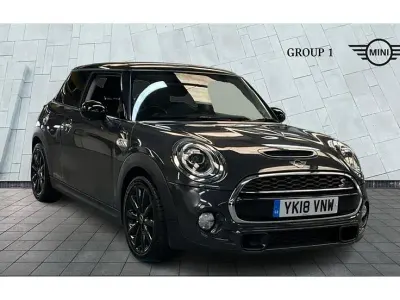 Używany Mini Cooper S Hatch 192 KM (141 kW) 2018 Szary Hatchback