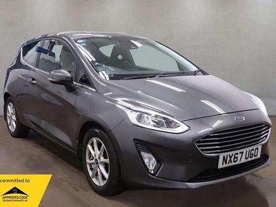 Used Ford Fiesta Zetec 100 HP (73 kW) 2017 Grey Hatchback
