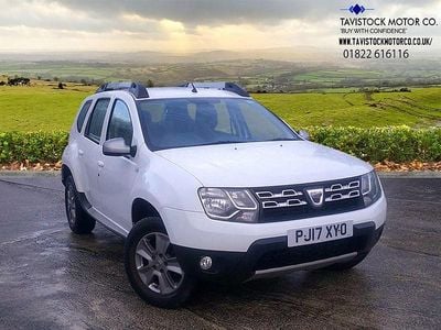White Used 2017 Dacia Duster Lauréate Hatchback | £8,450 (Fair price)