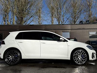 Used VW Golf VII Advance 204 HP (150 kW) 2017 White Hatchback
