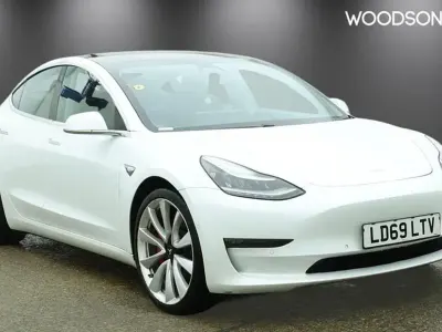 Used Tesla Model 3 Performance 11 kW (15 HP) 2019 Sedan