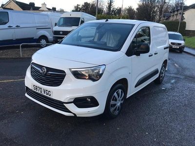 Used Vauxhall Combo Sportive 100 HP (73 kW) 2020 White Van