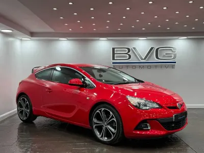 Second-hand Vauxhall Astra GTC Edition 2017 Roșu Hatchback
