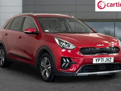Used Kia Niro 141 HP (103 kW) 2022 Red SUV