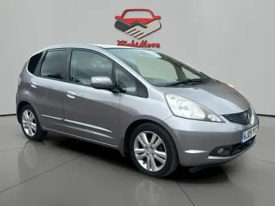 Używany Honda Jazz EX 100 KM (73 kW) 2009 Srebrny Hatchback