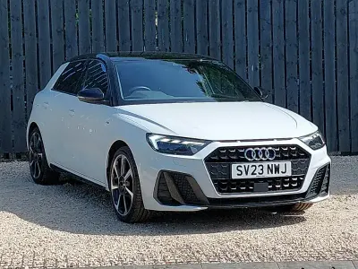 Used Audi A1 Black Edition 95 HP (69 kW) 2023 White SUV