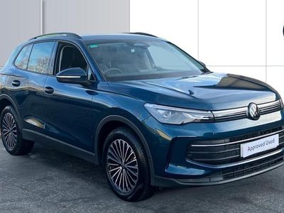 Used 2025 VW Tiguan Life SUV | £26,975 (A bit pricey)