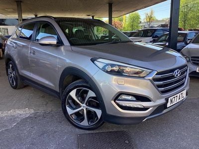 Usado Hyundai Tucson Premium SE 185 HP (136 kW) 2015 Bege SUV