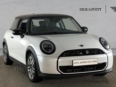 Used Mini Cooper Hatch 154 HP (113 kW) 2024 White Hatchback