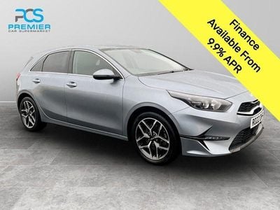 Silver Used 2022 Kia Ceed Hatchback | £12,895 (Good price)