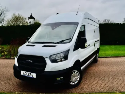 Used Ford Transit Trend 130 HP (95 kW) 2023 White Van