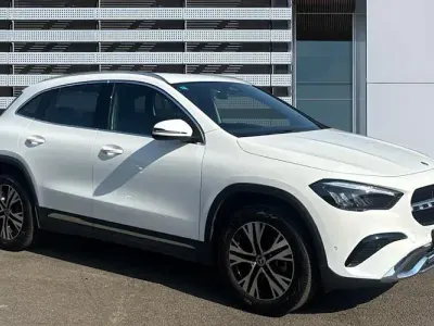 Used Mercedes GLA200 150 HP (110 kW) 2026 White SUV