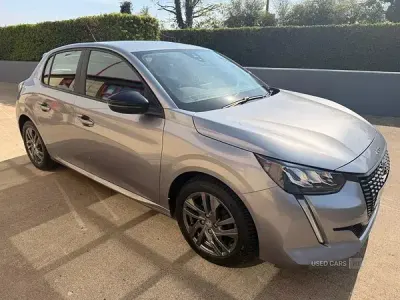 Używany Peugeot 208 Active Premium 75 KM (55 kW) 2022 Szary Hatchback