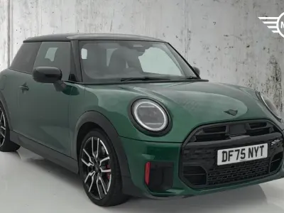 Used Mini John Cooper Works Hatch 228 HP (167 kW) 2025 Green Hatchback