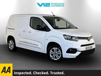 White Used 2022 Toyota Proace Design MPV | £11,495 (Good price)