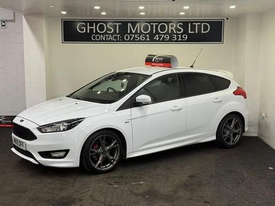 Used Ford Focus ST-Line X 140 HP (102 kW) 2018 White Hatchback