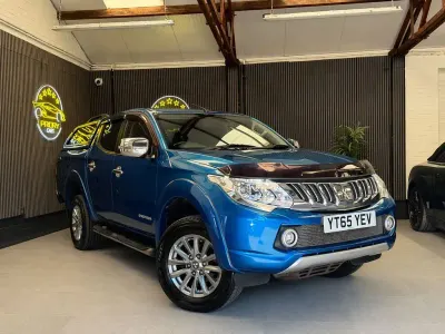 Używany Mitsubishi L200 178 KM (130 kW) 2015 Niebieski Pickup