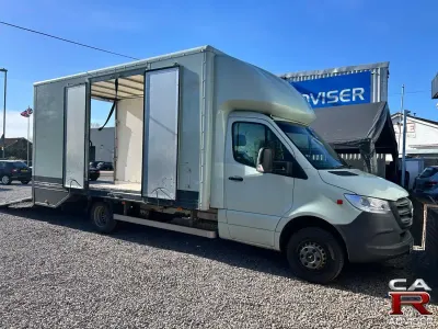 Używany Mercedes Sprinter 161 KM (118 kW) 2021 Zielony Van