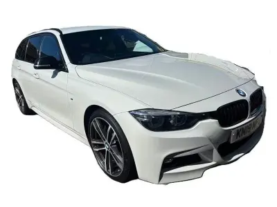 Usado BMW 318 M Sport 2019 Blanco Familiar