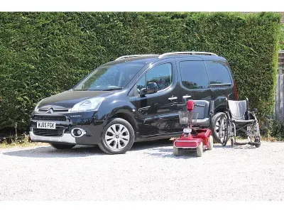 Used Citroën Berlingo 90 HP (66 kW) 2015 Black MPV