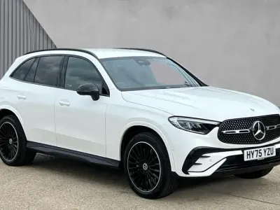Begagnad Mercedes GLC300e Urban 313 HK (230 kW) 2025 Vit SUV