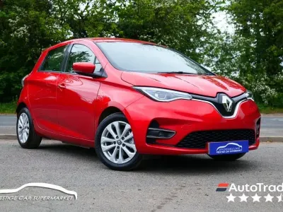 Usado Renault Zoe Iconic 80 kW (109 HP) 2021 Vermelho Citadino
