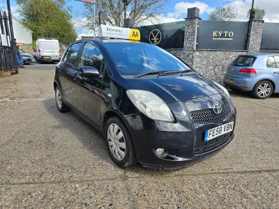 Używany Toyota Yaris T3 2008 Czarny Hatchback