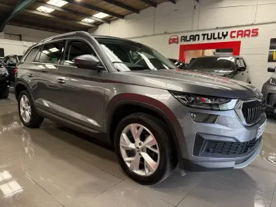 Used Skoda Kodiaq SE L Executive 150 HP (110 kW) 2024 Grey SUV