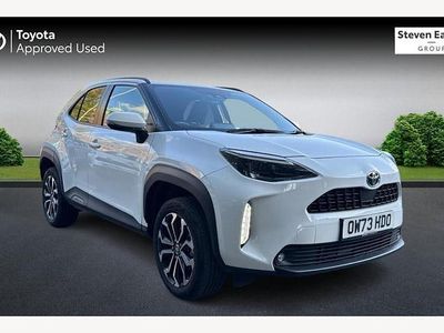 Used 2025 Toyota Yaris Hybrid Design Estate | £22,086 (Good price)