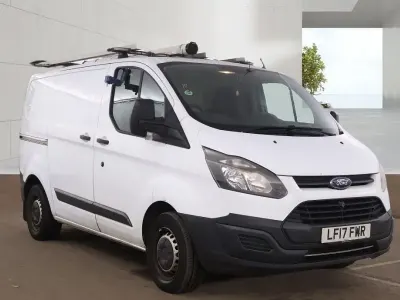 Used Ford Transit Custom 105 HP (77 kW) 2017 White Van