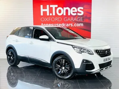 Używany Peugeot 3008 Allure 120 KM (88 kW) 2018 Biały SUV