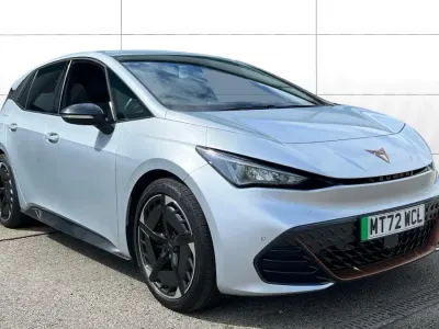 Usado Cupra Born e-Boost 169 kW (230 HP) 2022 Prateado Citadino