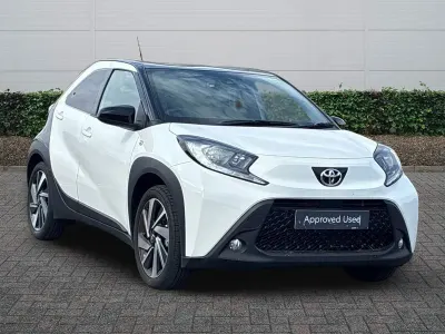 Used Toyota Aygo X 72 HP (52 kW) 2025 White SUV