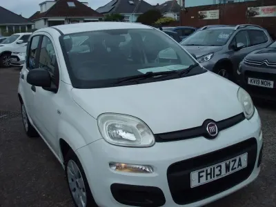 Usado Fiat Panda Pop 69 HP (50 kW) 2013 Branco Citadino