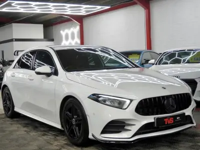 Used Mercedes A180 AMG Line Premium 116 HP (85 kW) 2019 White Hatchback