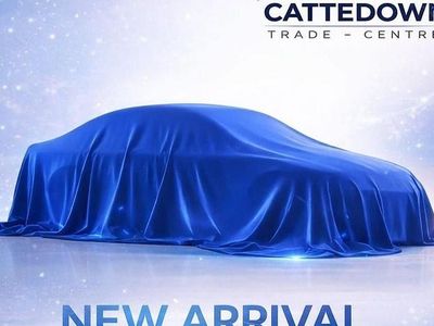 Used Ford Fiesta Zetec 82 HP (60 kW) 2014 Red Hatchback