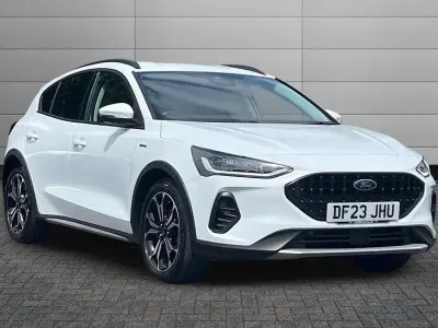 Used Ford Focus Active X 123 HP (90 kW) 2023 White Hatchback