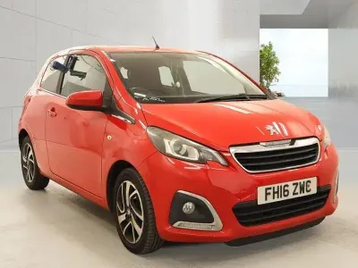 Used Peugeot 108 Allure 82 HP (60 kW) 2016 Red Hatchback