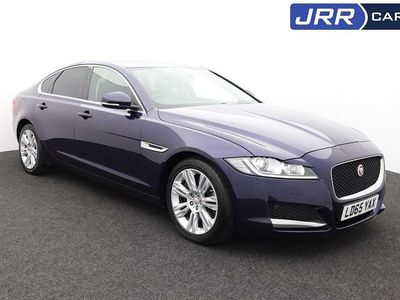 Used Jaguar XF Prestige 180 HP (132 kW) 2015 Blue Sedan