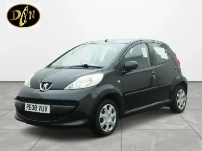 Used Peugeot 107 68 HP (50 kW) 2008 Black Hatchback