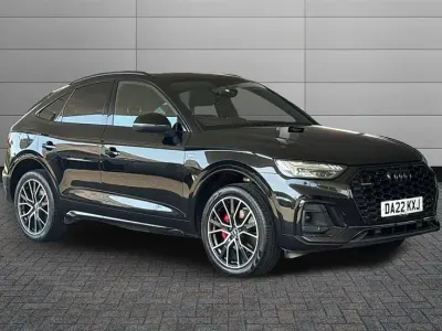 Used Audi Q5 Advanced 204 HP (150 kW) 2022 Mythos black SUV