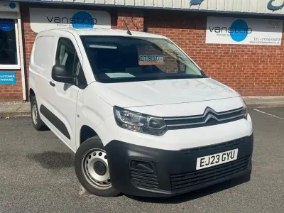 Used Citroën Berlingo 100 HP (73 kW) 2023 White MPV