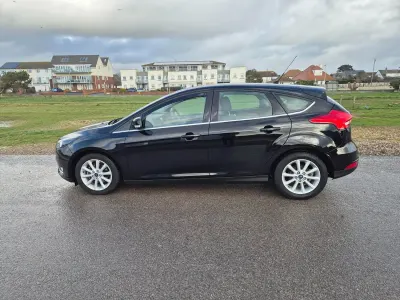 Używany Ford Focus Titanium 2016 Czarny Hatchback