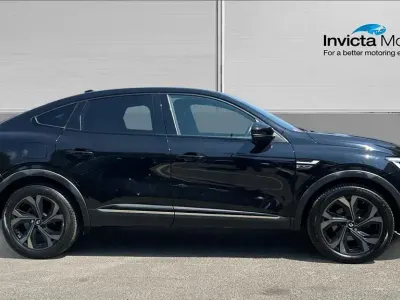 Used Renault Arkana Engineered 142 HP (104 kW) 2023 Black SUV