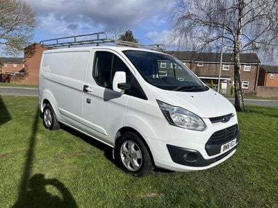 Used Ford Transit Custom Limited 125 HP (91 kW) 2016 White Van
