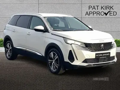 Used Peugeot 5008 Allure Premium 2021 White SUV